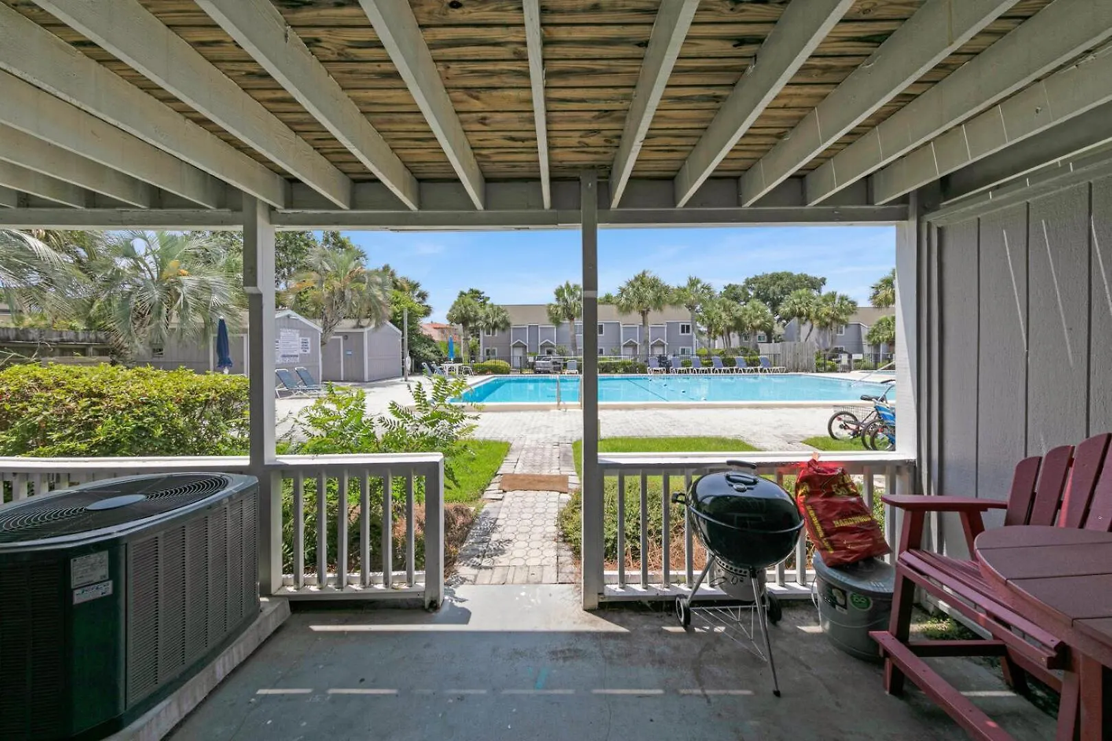 Southbay By The Gulf 11 A 4 Bedroom Townhome With Beach Access And 300Ft Of Private Beach Destin Holiday home